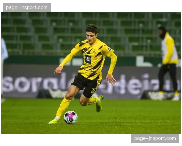 柏林联合换帅后预计延续5-3-2防守反击体系