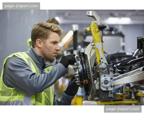 德国制造业岗位流失，汽车行业面临结构调整